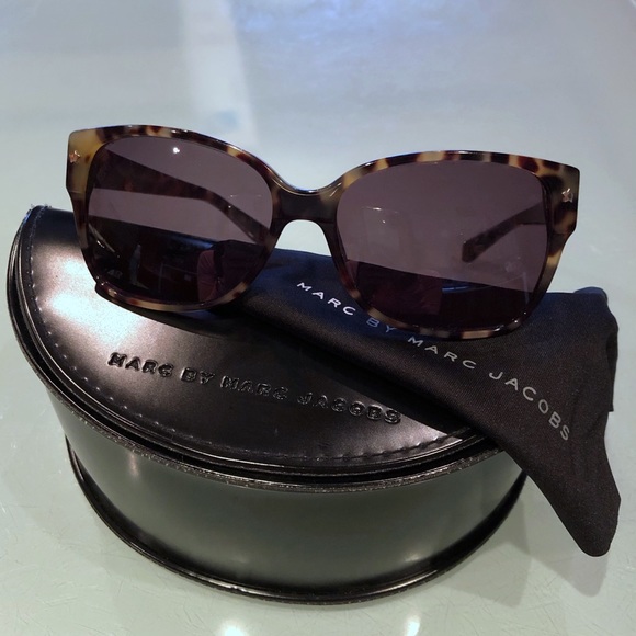 Marc By Marc Jacobs Tortoise Sunglasses - Picture 1 of 4